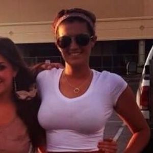 Meet your Posher, Kelly